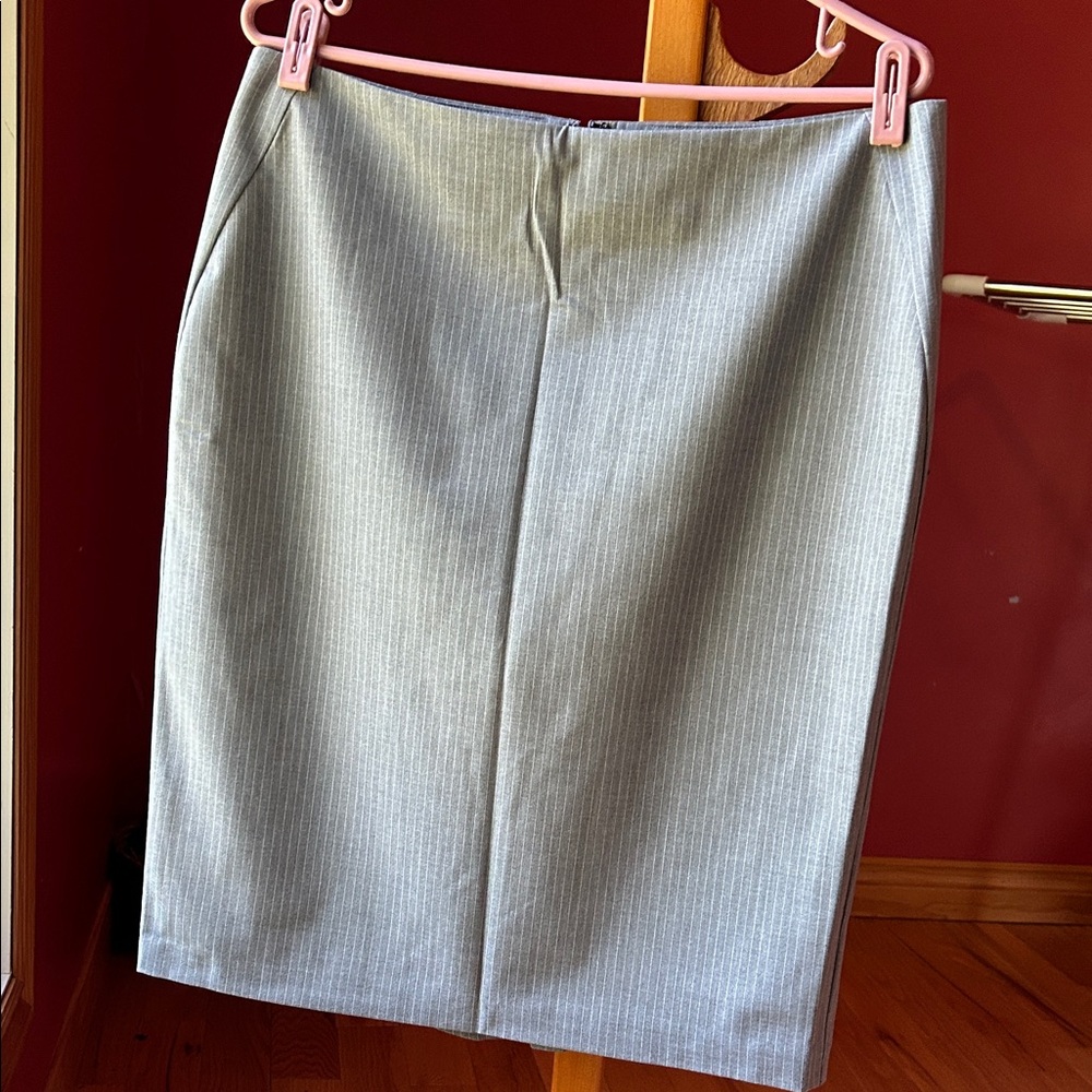 Ann Taylor Gray Pinstripe Pencil Skirt